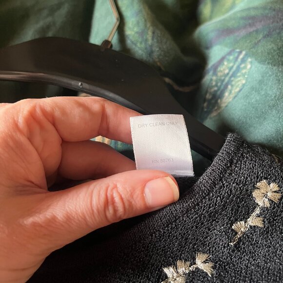 VTG 90s Floral Embroidered Maxi Dress with Sweater Hugo Buscati Size XS - Picture 11 of 11